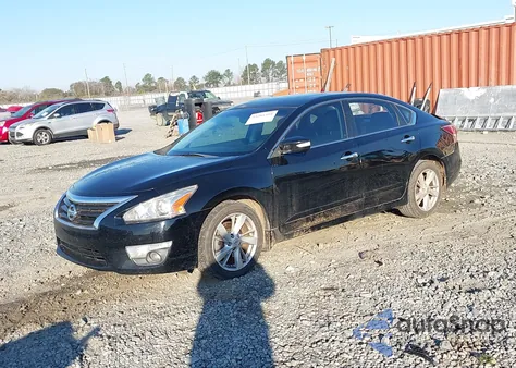 2015 Nissan Altima 2.5 Sv z USA, uszkodzony, nr VIN 1N4AL3AP8FC112437